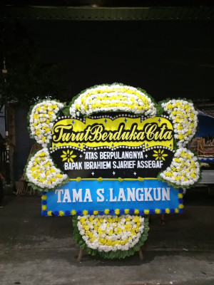 Papan Bunga Duka di Sosorgadong