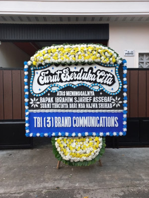 Papan Bunga Duka di Sosorgadong